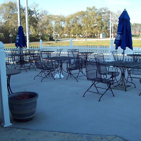 Days Inn By Wyndham Savannah Airport Eksteriør billede
